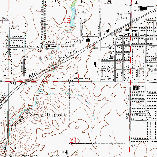 Topographic Map of Altoona City Public Library, IA