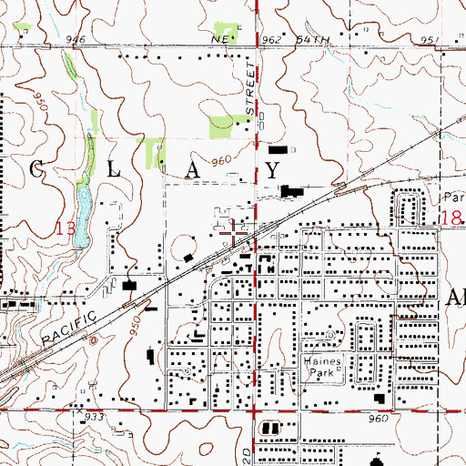 Topographic Map of Altoona, IA