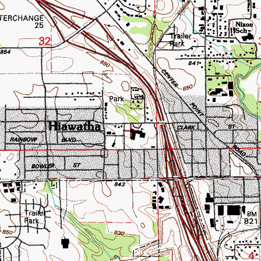 Topographic Map of Hiawatha Elementary School, IA