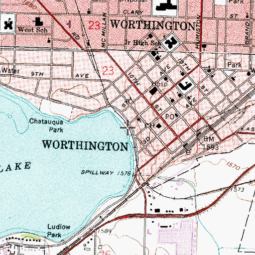 Topographic Map of Lake Front Park, MN