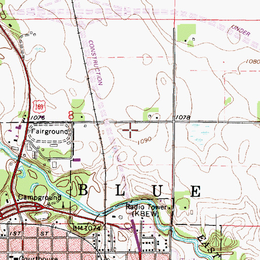 Topographic Map of Blue Earth High School, MN