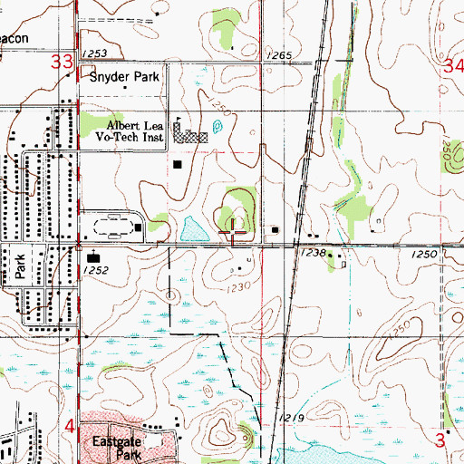 Topographic Map of Albert Lea High School, MN