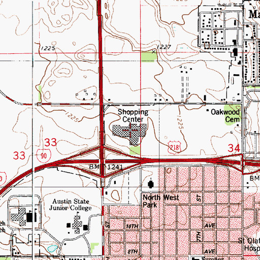 Topographic Map of Oak Park Mall, MN