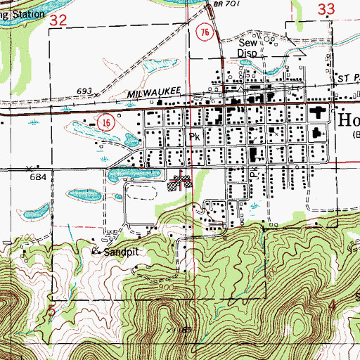 Topographic Map of Houston High School, MN