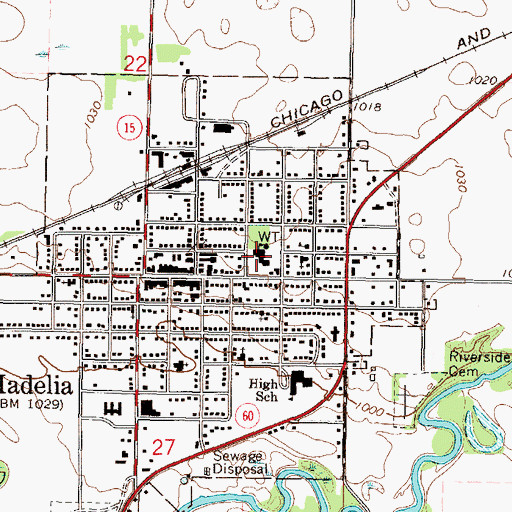 Topographic Map of Madelia Elementary School, MN