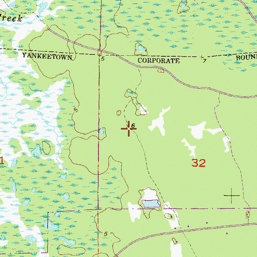 Topographic Map of Yankeetown Town Hall, FL
