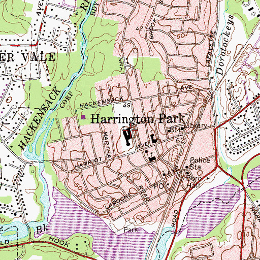Topographic Map of Harrington Park Elementary School, NJ