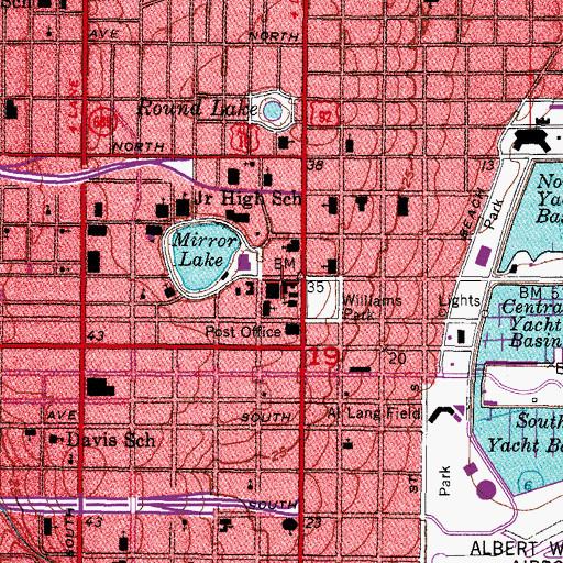 Topographic Map of Saint Petersburg City Hall, FL