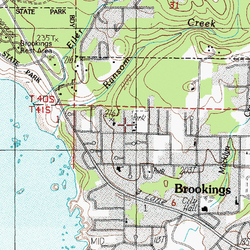 Topographic Map of Bud Cross Park, OR
