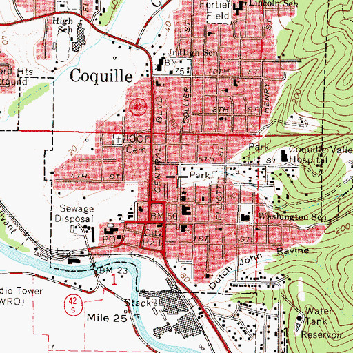 Topographic Map of 5th Street Park, OR