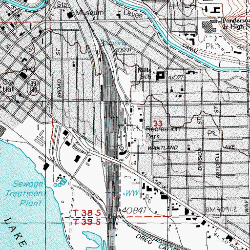 Topographic Map of Mills Little League Park, OR