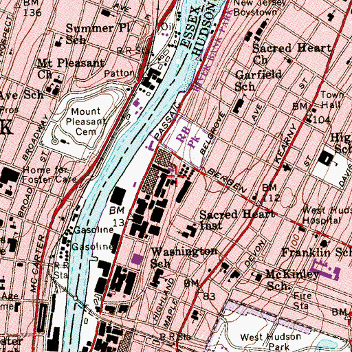 Topographic Map of Kearny Plaza Shopping Center, NJ