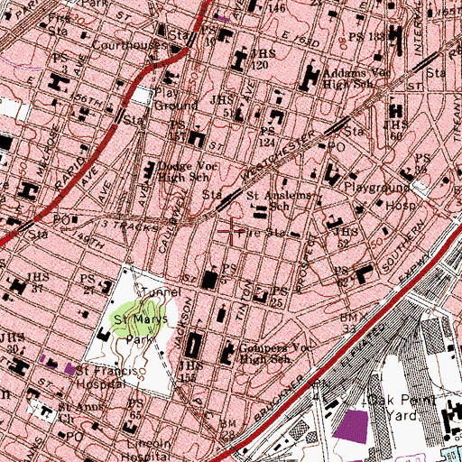 Topographic Map of Hunts Point Multi-Service Center, NY