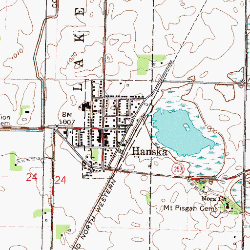 Topographic Map of Hanska Community Library, MN