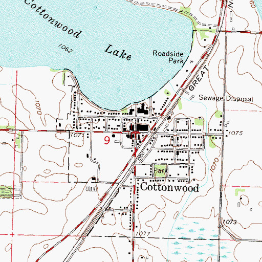 Topographic Map of Cottonwood Country Club, MN