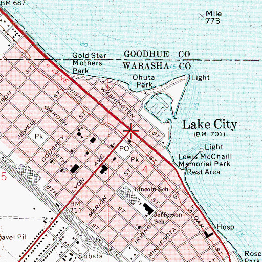 Topographic Map of Maplewood Trailer Park, MN
