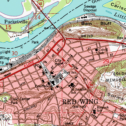 Topographic Map of Red Wing City Hall, MN