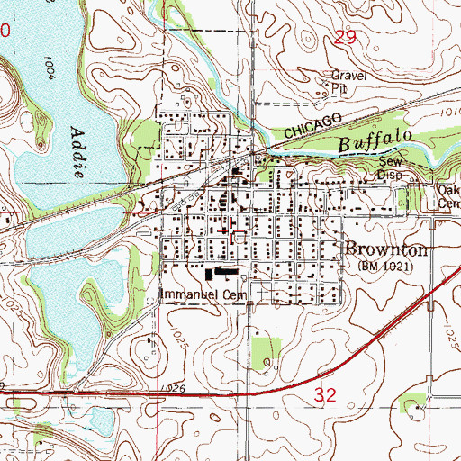 Topographic Map of Shade Tree Retirement Center, MN