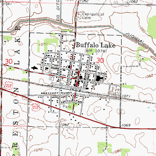 Topographic Map of Oakdale Country Club, MN