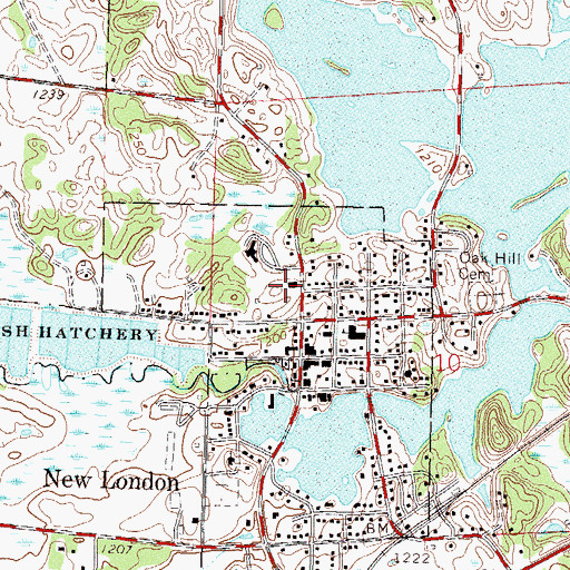Topographic Map of Glen Oaks Care Center, MN