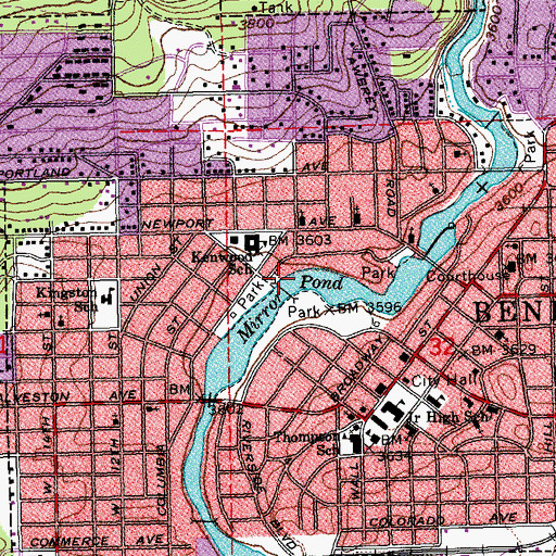 Topographic Map of Pageant Park, OR