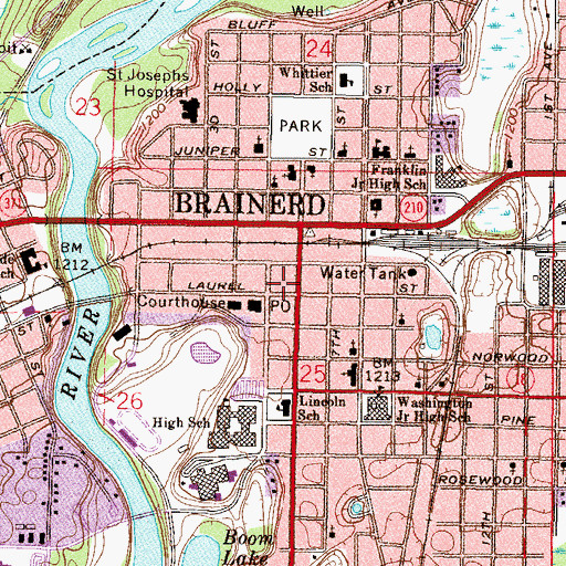 Topographic Map of Brainerd City Hall, MN