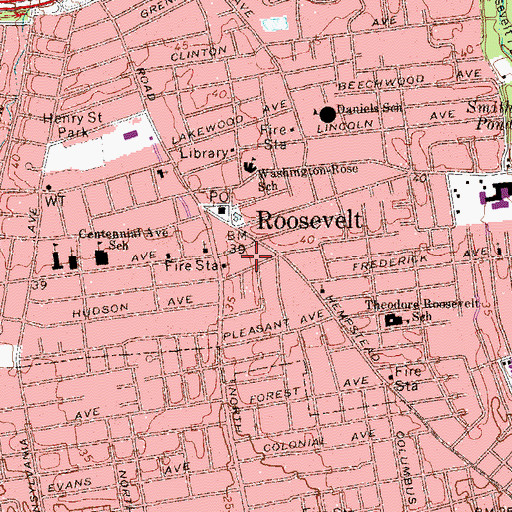 Topographic Map of Eglise Pentecotiste De Pecheur, NY