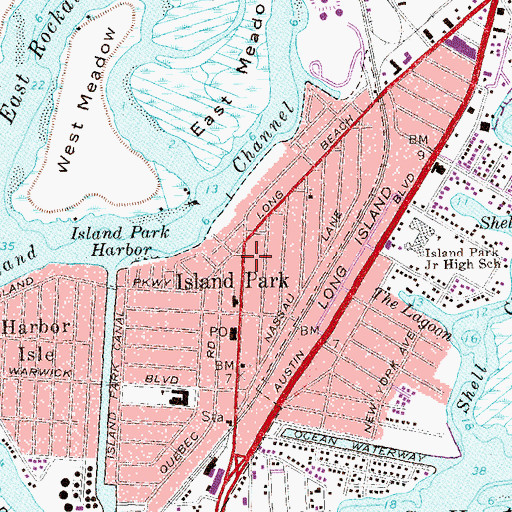 Topographic Map of Island Park Post Office, NY