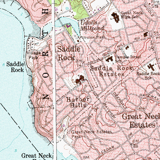 Topographic Map of Saddle Rock School, NY
