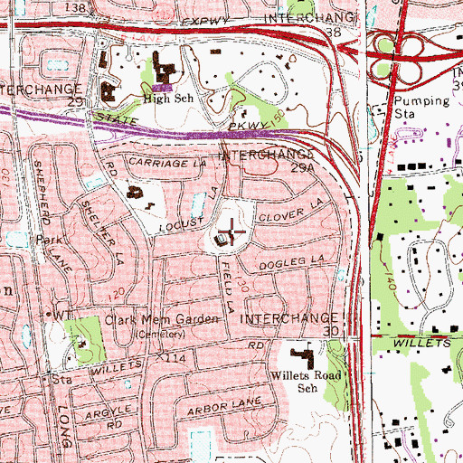 Topographic Map of Roslyn Country Club, NY