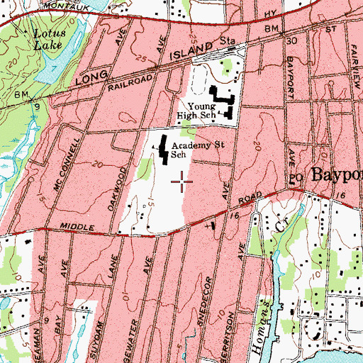 Topographic Map of Bayport Commons Park, NY