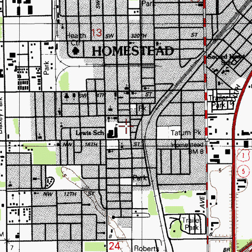 Topographic Map of Laura C Saunders Elementary School, FL