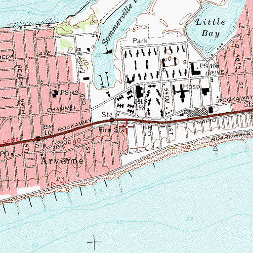 Topographic Map of New York Ladder Company 121, NY