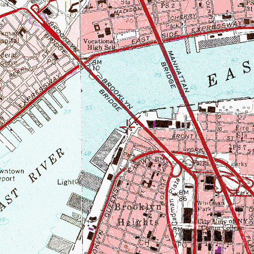 Topographic Map of Fulton Ferry Pier, NY