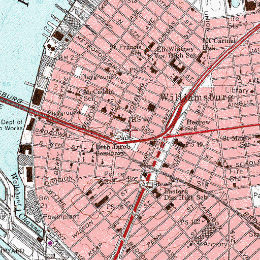 Topographic Map of El Puente Academy for Peace and Justice, NY