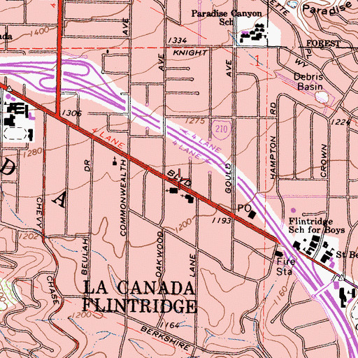 Topographic Map of La Canada Flintridge Post Office, CA