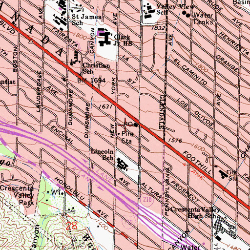 Topographic Map of La Crescenta Post Office, CA