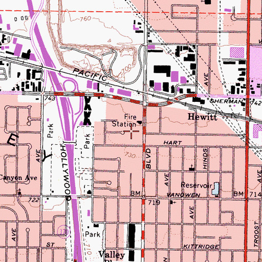 Topographic Map of North Hollywood Post Office, CA