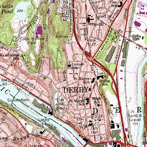 Topographic Map of Lincoln School, CT