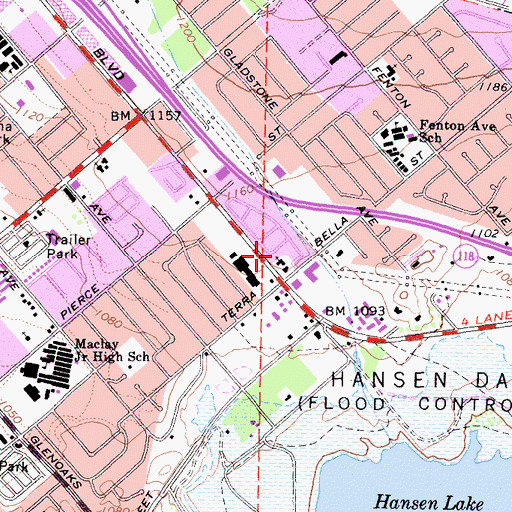 Topographic Map of Lakeview Terrace Baptist Church, CA