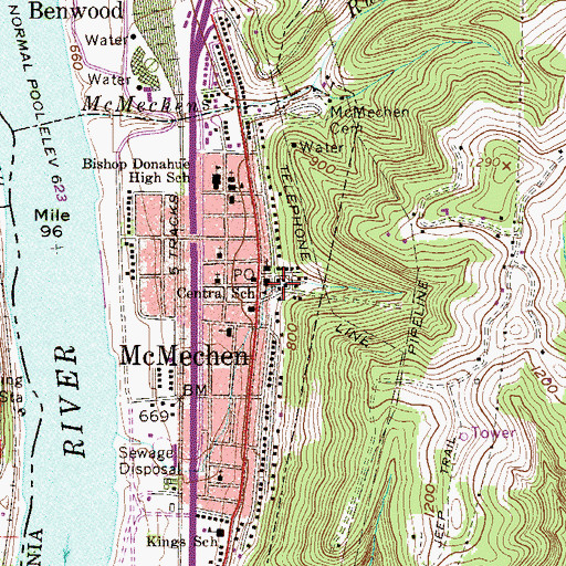 Topographic Map of Center McMechen Elementary School, WV