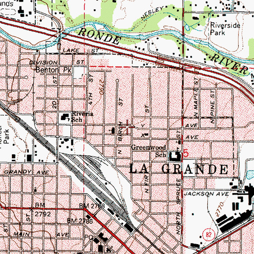 Topographic Map of Garden Club Park, OR