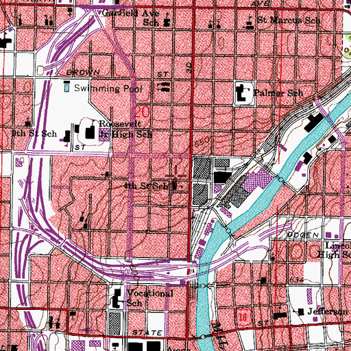 Topographic Map of Milwaukee Public Schools Professional Development Center, WI