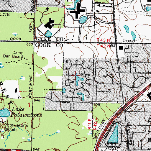 Topographic Map of Villas North, IL