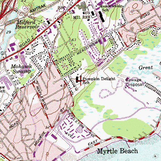Topographic Map of Pumpkin Delight School, CT