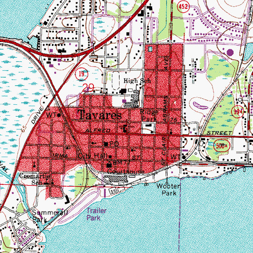 Topographic Map of Tavares Church of Christ, FL