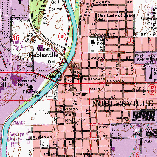 Topographic Map of Hamilton County Courthouse, IN