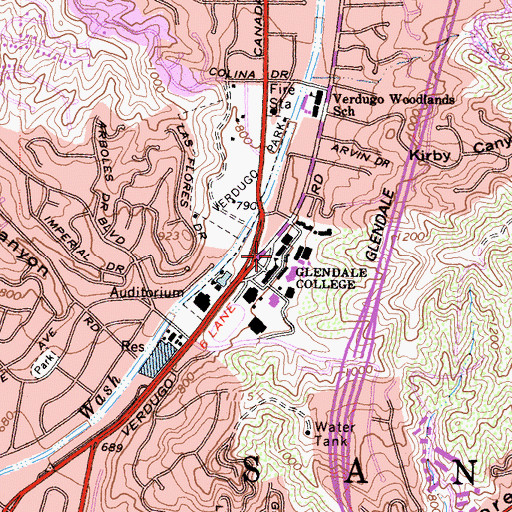 Topographic Map of Cimmarusti Science Center, CA