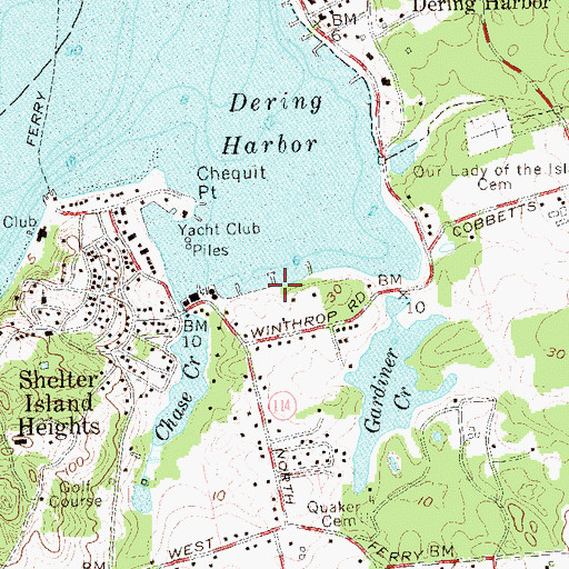 Topographic Map of Dering Harbor Marina, NY
