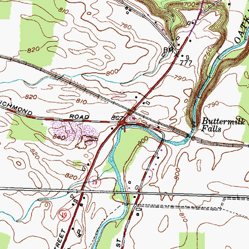 Topographic Map of North Le Roxy, NY